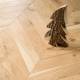 Parquet Chêne Massif Gamme nature Point de Hongrie 261B Super naturel brossé verni mat